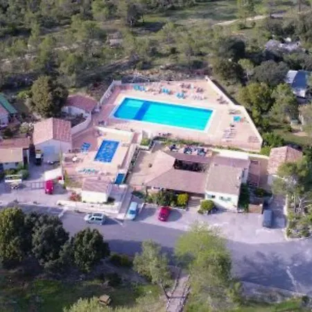 אתר נופש Lilliputienne